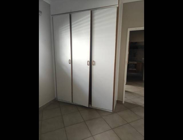 2 BEDROOM PROPERTY TO RENT IN MEER EN SEE